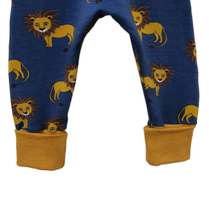 Pantalon sarouel slim évolutif "LIONS ” en sweat bouclettes BIO GOTS.